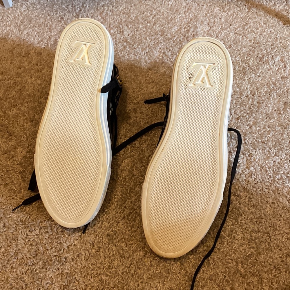 These are Louis Vuitton high top shoes,worn twice - Picture 4 of 7